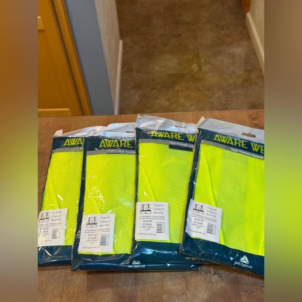 High Visibility Safety Vests Neon Green 3 pocket Aware Brand New Lot of 4